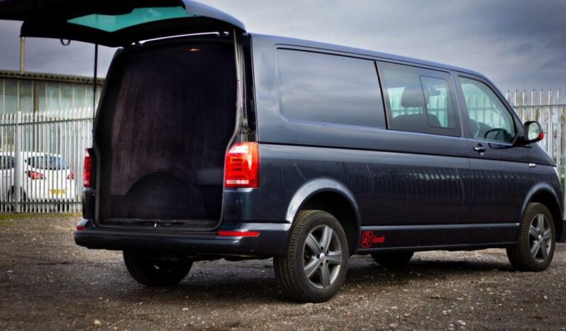 
								Volkswagen Transporter (2.0 T32 TDI Kombi Highline LWB BMT) full									