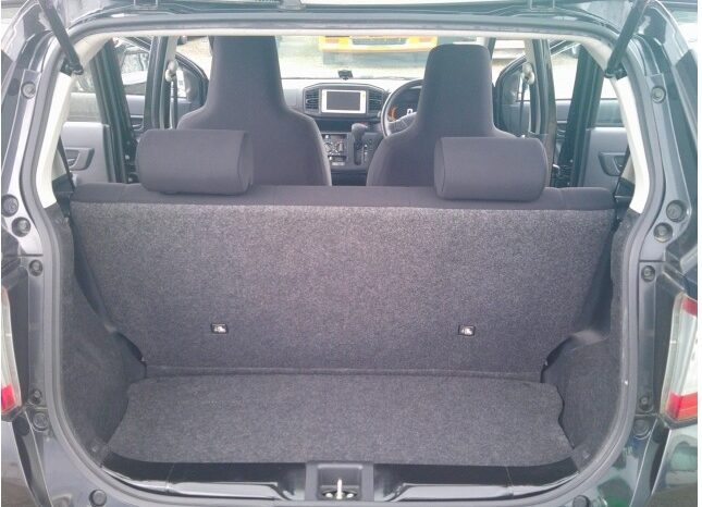 
								Daihatsu Mira E.S (LSA III ) full									