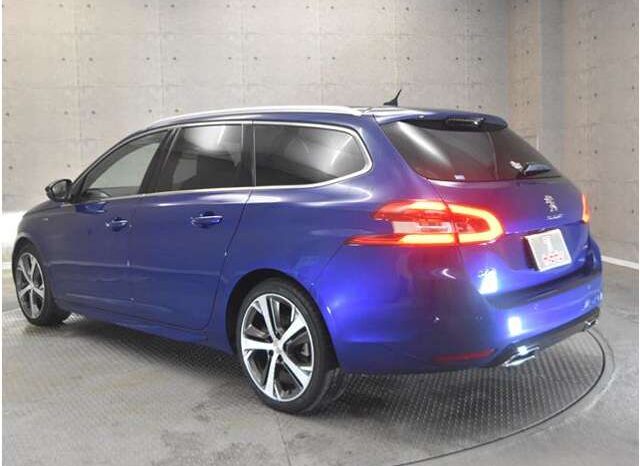 
								Peugeot 308SW (GT Line Glass Roof Display Audio Blue) full									