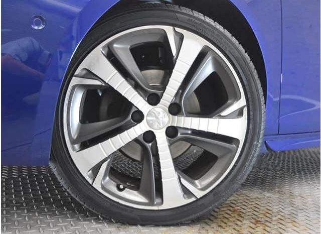 
								Peugeot 308SW (GT Line Glass Roof Display Audio Blue) full									