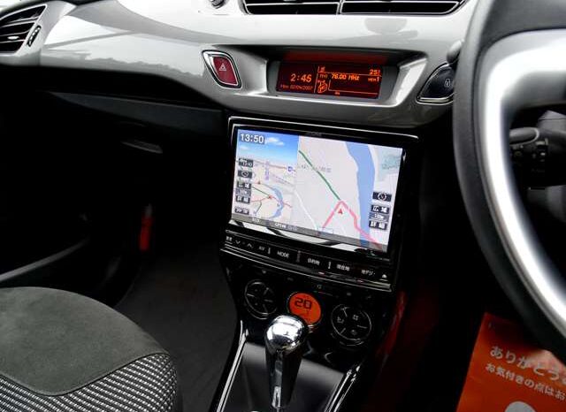 
								Citroen C3 (Exclusive Alpine 9-inch Navigation System Zenith Window Dark Blue) full									