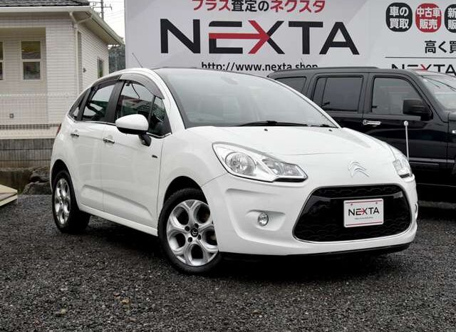 
								Citroen C3 (Airplay, new air conditioning, panoramic mix, non-smoking pearl white) full									