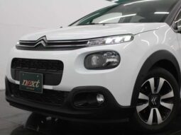 
										Citroen C3 (Shine Glass Roof CarPlay Bluetooth B Camera White x Black) full									