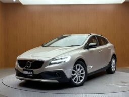 
										Volvo V40 Cross Country (D4 Momentum Diesel Turbo ACC Half Leather Navigation B Camera Collision Mitigation B BSM LED Luminous Sand Beige) full									