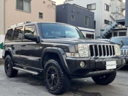 
										Jeep Commander (Limited 5.7 HEMI 4WD Lifted Custom B Rhino 17AW External Muffler Gray M) full									