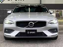 
										Volvo S60 (B4 Momentum Surround Camera Full Seg BSM Seat Heater Bright Silver Metallic) full									