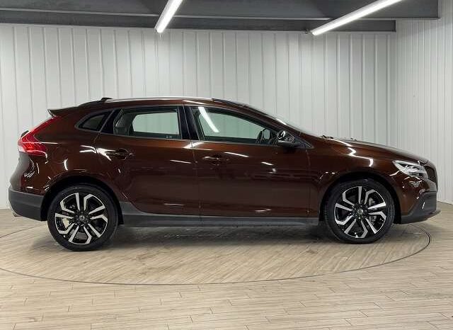 
								Volvo V40 Cross Country T5 AWD Momentum 4WD Genuine navigation Seat heater BSM LED head (Brown) full									