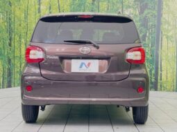 
										Toyota Passo (1.0 XL Package SD Navigation All-around Camera Plum Brown Crystal Mica) full									