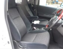 
										Toyota Alphard 4WD full									