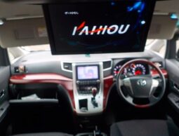 
										Toyota Alphard 4WD full									