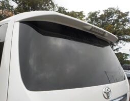 
										Toyota Alphard 4WD full									
