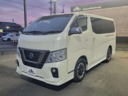 
										Nissan NV350 Caravan (2.0 Premium GX Urban Chrome Long Body One Side Power Slide Bed Kit Navigation TV ETC Brilliant White Pearl) full									