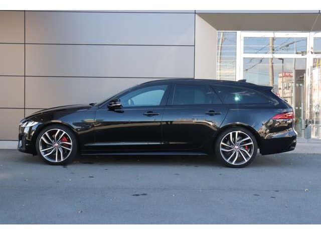 
								Jaguar XF Sportbrake (R Dynamic HSE 2.0L P250, maintained to manufacturer standards! Certified pre-owned with 3-year warranty Santorini Black) full									