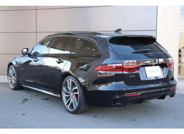 
								Jaguar XF Sportbrake (R Dynamic HSE 2.0L P250, maintained to manufacturer standards! Certified pre-owned with 3-year warranty Santorini Black) full									