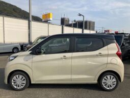 Mitsubishi eK Wagon (660 M Certified Used Car Warranty 1 Year/Unlimited Mileage Natural Ivory M/Black Mica)