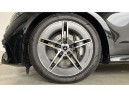 
										Mercedes-Benz E-Class (E220 d Avantgarde AMG Line Package ISG equipped model Diesel Turbo New current P Roof/Super Screen Obsidian Black) full									