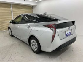 Toyota Prius (1.8 S, non-OEM navigation, rear camera, One Seg TV, ETC Silver)