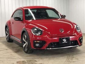 Volkswagen The Beetle (R-Line Meister SD Navigation BSM Cruise Control Seat Heater Tornado Red)