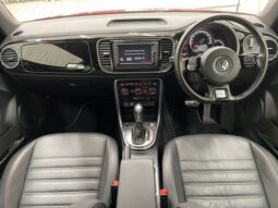 
										Volkswagen The Beetle (R-Line Meister Black Leather Full Seg TV Backup Camera ETC HID Red) full									