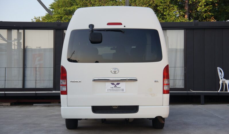 
								Toyota Hiace Commuter full									