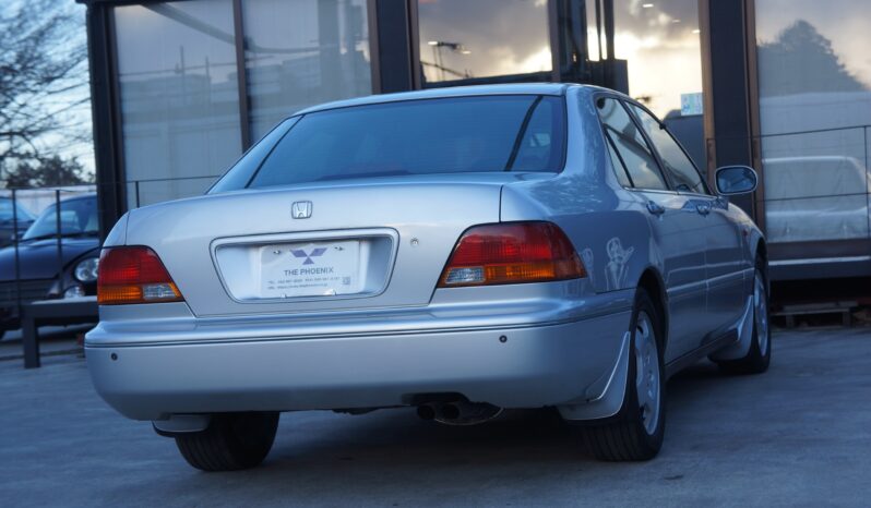 
								Honda Lagend full									