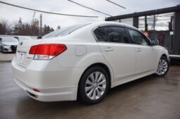 
										Subaru Legacy B4 full									