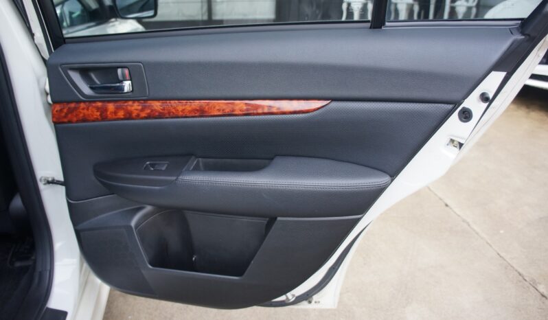 
								Subaru Legacy B4 full									