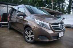 
										Mercedes-Benz V-Class full									