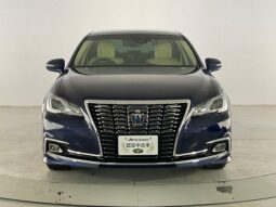 Toyota Crown Royal