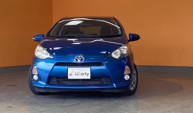 
								Toyota Aqua 1.5 S full									