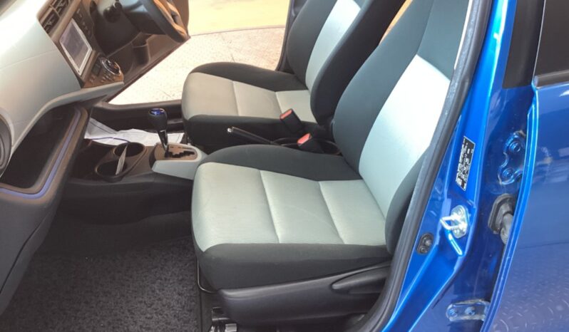 
								Toyota Aqua 1.5 S full									