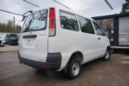 
										Toyota TownAce Van full									
