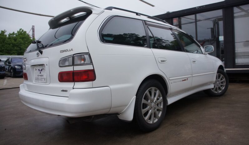 
								Toyota Corolla Wagon 1.6 full									
