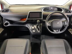 
										Toyota Sienta1.5G full									