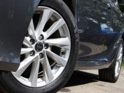 
										Toyota Camry 2.5 G full									