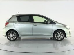 
										Toyota Vitz 1.5 full									