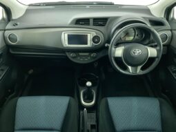 
										Toyota Vitz 1.5 full									