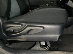 
										Toyota Vitz full									
