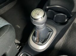 
										Toyota Vitz full									