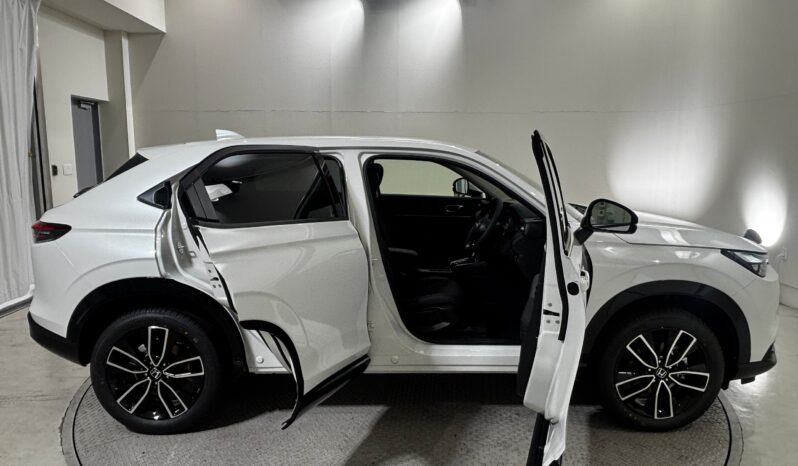 
								Honda Vezel 1.5 EV full									