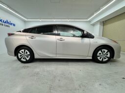 
										Toyota Prius 1.8 full									