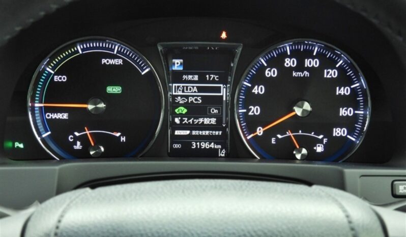 
								Toyota Crown Athlete full									