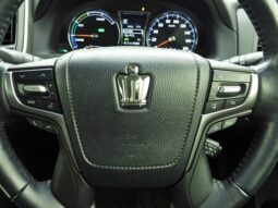 
										Toyota Crown Athlete full									