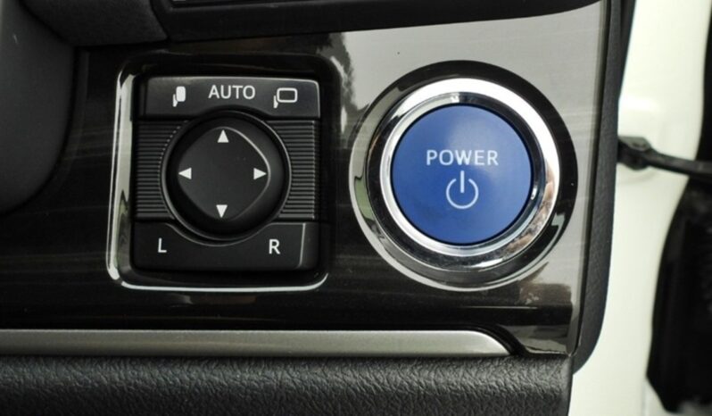 
								Toyota Crown Athlete full									