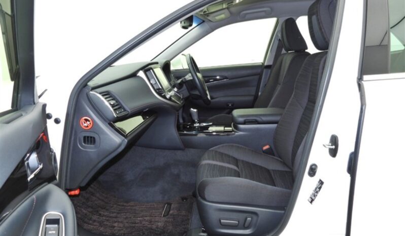 
								Toyota Crown Athlete full									