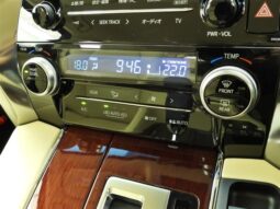 
										Toyota Alphard 3.5GF 4WD full									