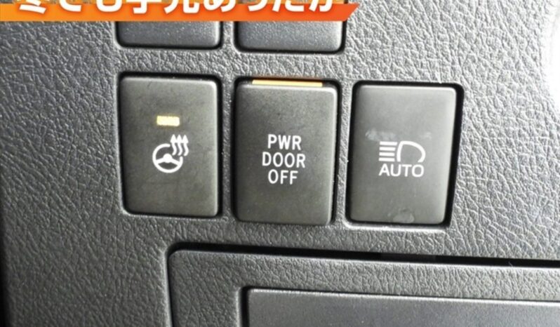 
								Toyota Alphard 3.5GF 4WD full									