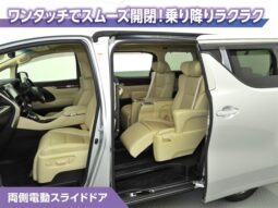 
										Toyota Alphard 3.5GF 4WD full									