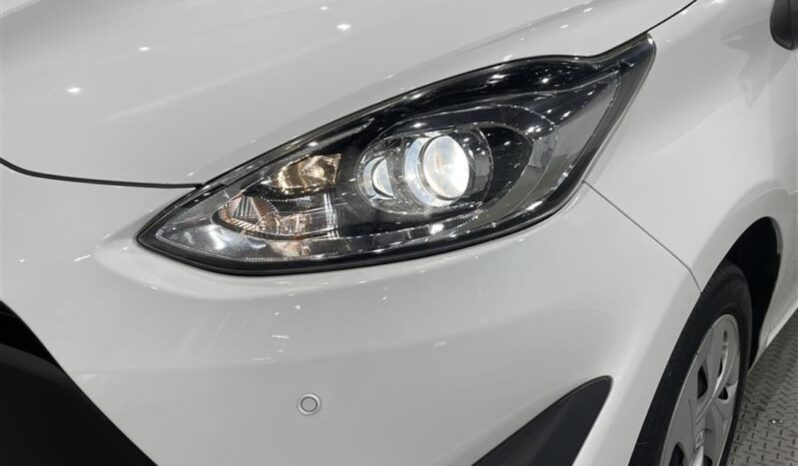 
								Toyota Aqua 1.5L full									