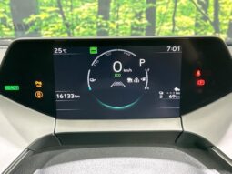 
										Toyota Prius Hybrid G full									